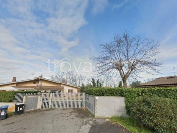 casa indipendente in vendita a Roma in zona Casal Morena