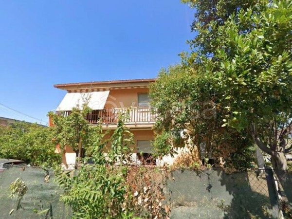 appartamento in vendita a Roma in zona Ostia Antica