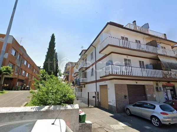 appartamento in vendita a Roma in zona Finocchio