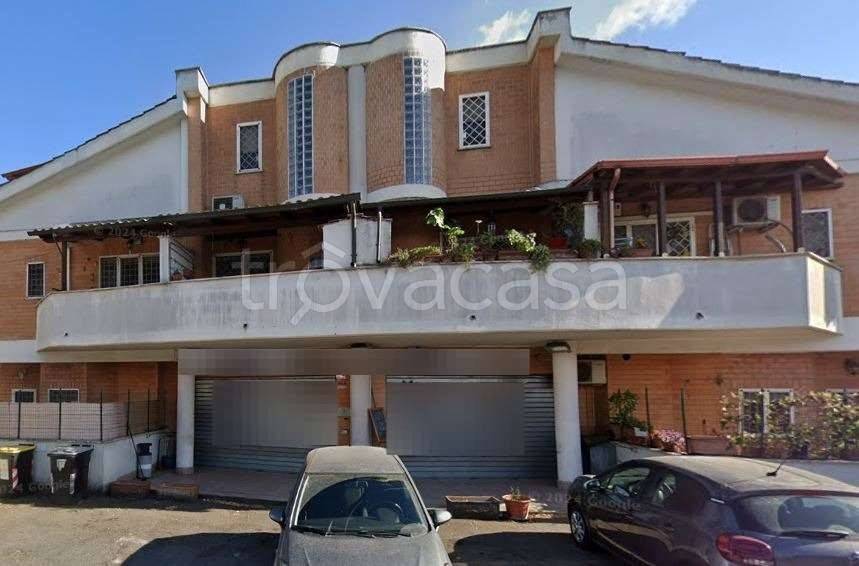 appartamento in vendita a Roma in zona Portuense