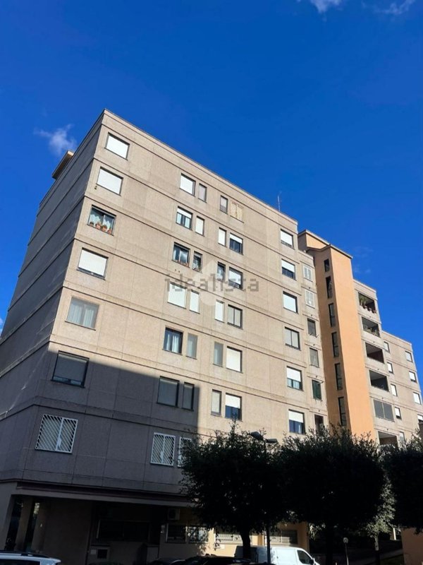 appartamento in vendita a Roma in zona Ardeatino