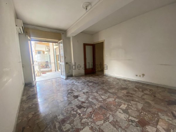 appartamento in vendita a Roma in zona Ostiense