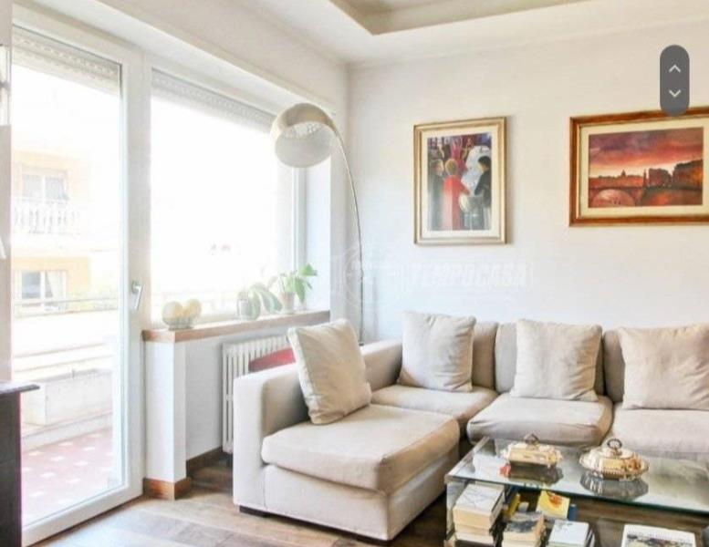 appartamento in vendita a Roma in zona Tomba di Nerone