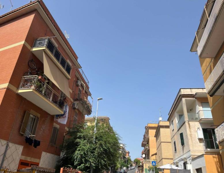 appartamento in vendita a Roma in zona Portuense
