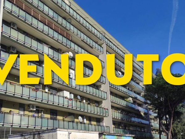 appartamento in vendita a Roma in zona Cinecittà