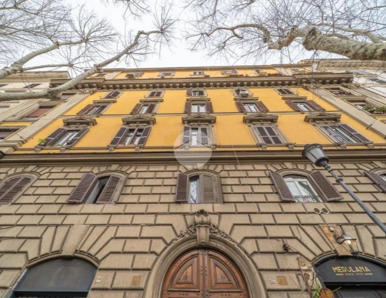 appartamento in vendita a Roma in zona Esquilino