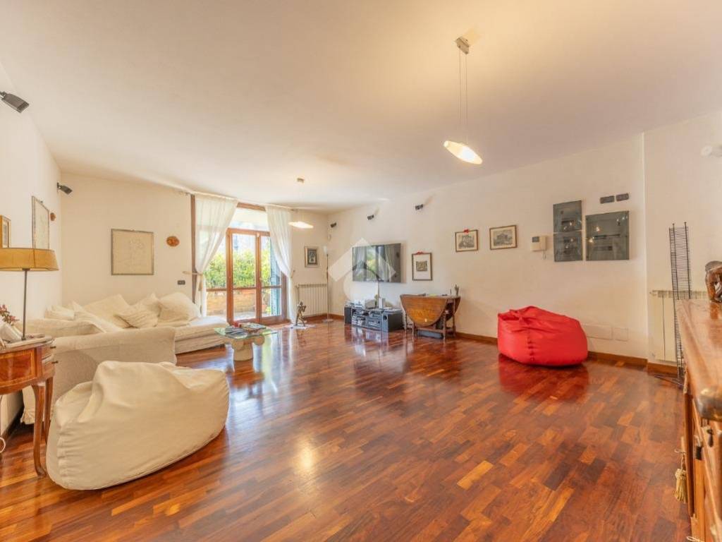 appartamento in vendita a Roma in zona Olgiata