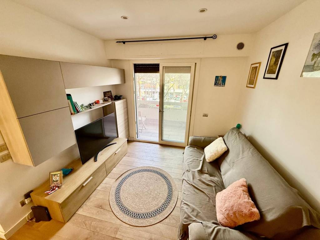 appartamento in vendita a Roma in zona Ostia