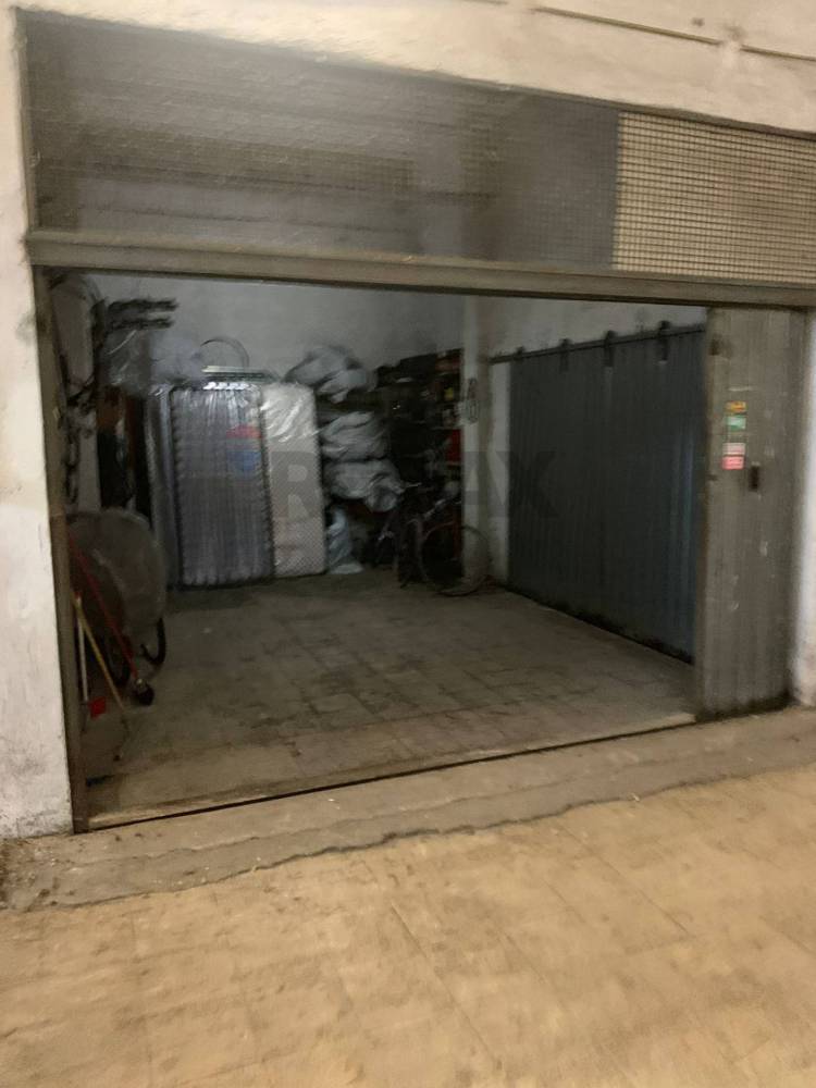 locale di sgombero in vendita a Roma in zona Monte Sacro/Talenti