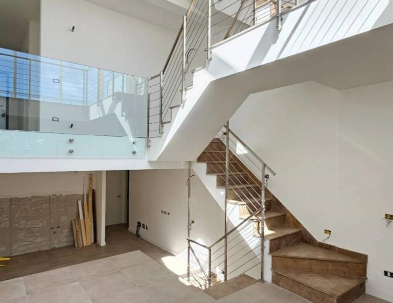 casa indipendente in vendita a Roma in zona Valle Muricana