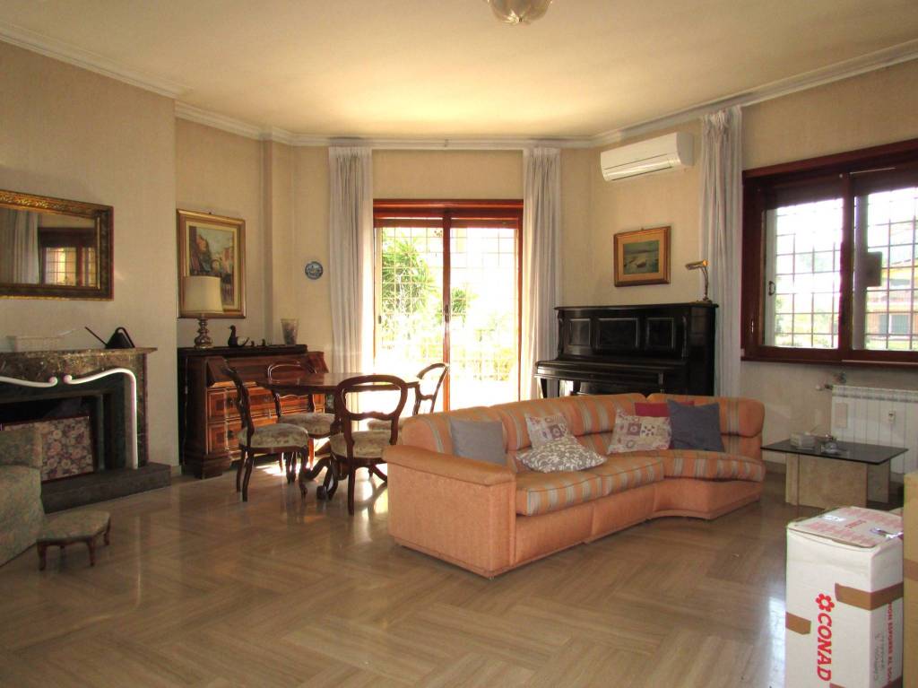 appartamento in vendita a Roma in zona Monte Sacro/Talenti