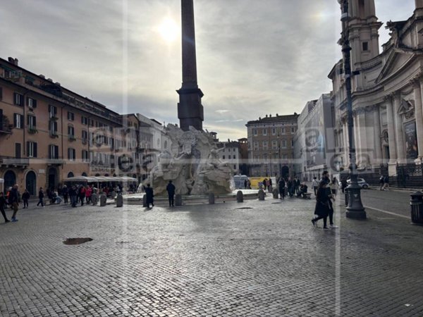 appartamento in vendita a Roma in zona Parione/Sant'Eustachio