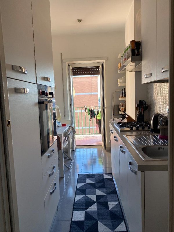 appartamento in vendita a Roma in zona Portuense