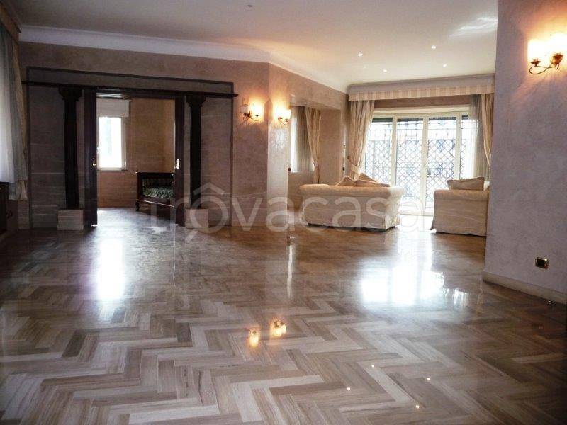 appartamento in vendita a Roma in zona Della Vittoria