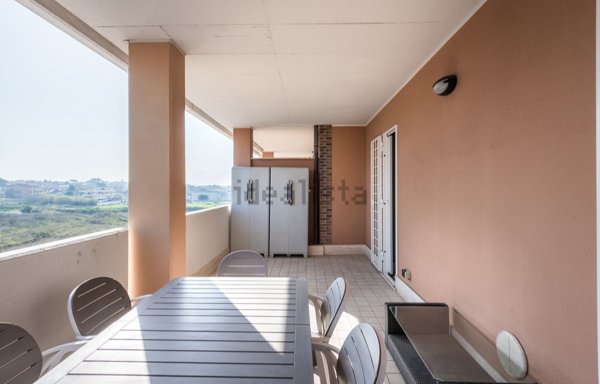 appartamento in vendita a Roma in zona Acilia