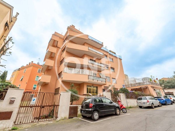 appartamento in vendita a Roma in zona Monte Sacro/Talenti