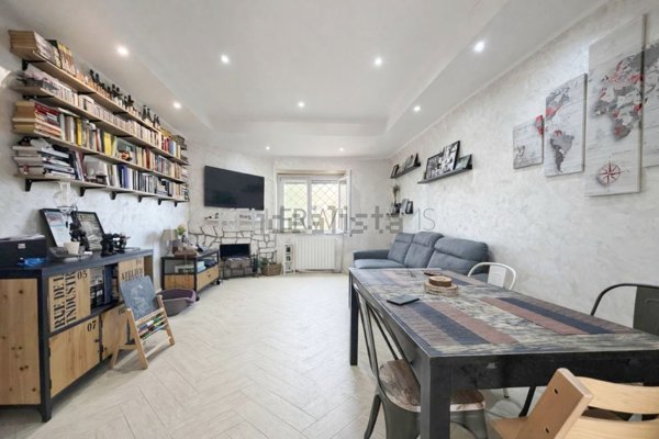 appartamento in vendita a Roma in zona Infernetto