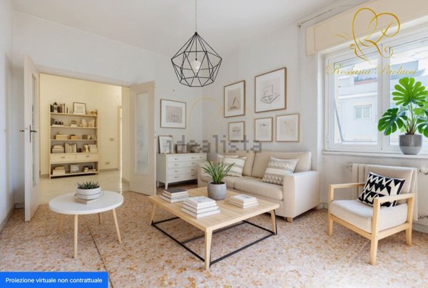 appartamento in vendita a Roma in zona Tuscolano