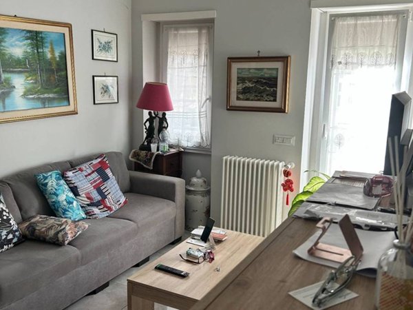 appartamento in vendita a Roma in zona Torre Angela