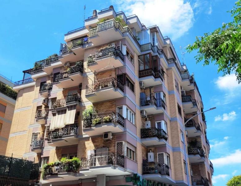 appartamento in vendita a Roma in zona Gianicolense