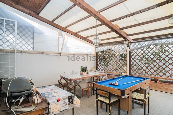 casa indipendente in vendita a Roma