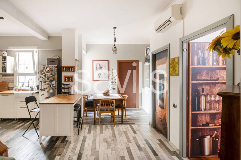 appartamento in vendita a Roma in zona Ardeatino