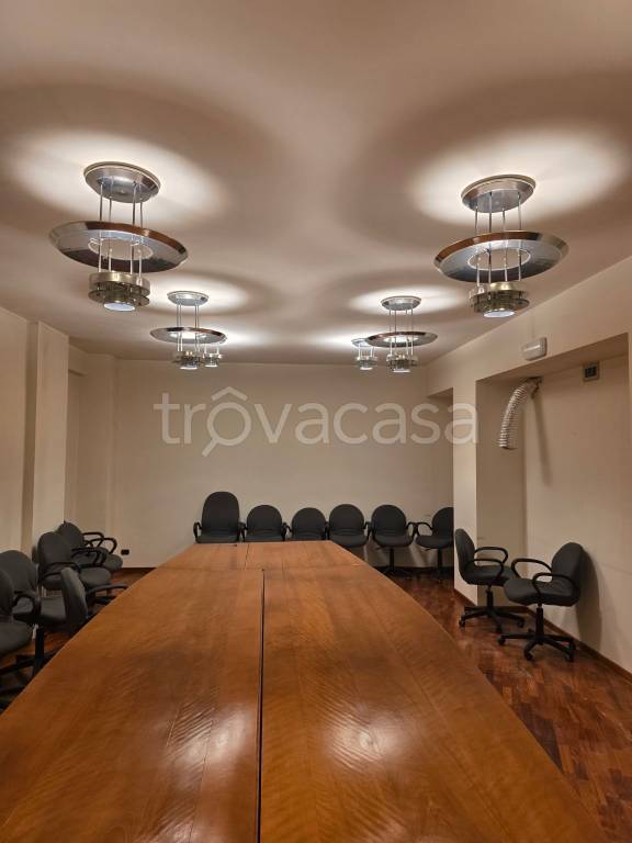 ufficio in vendita a Roma in zona Aurelio