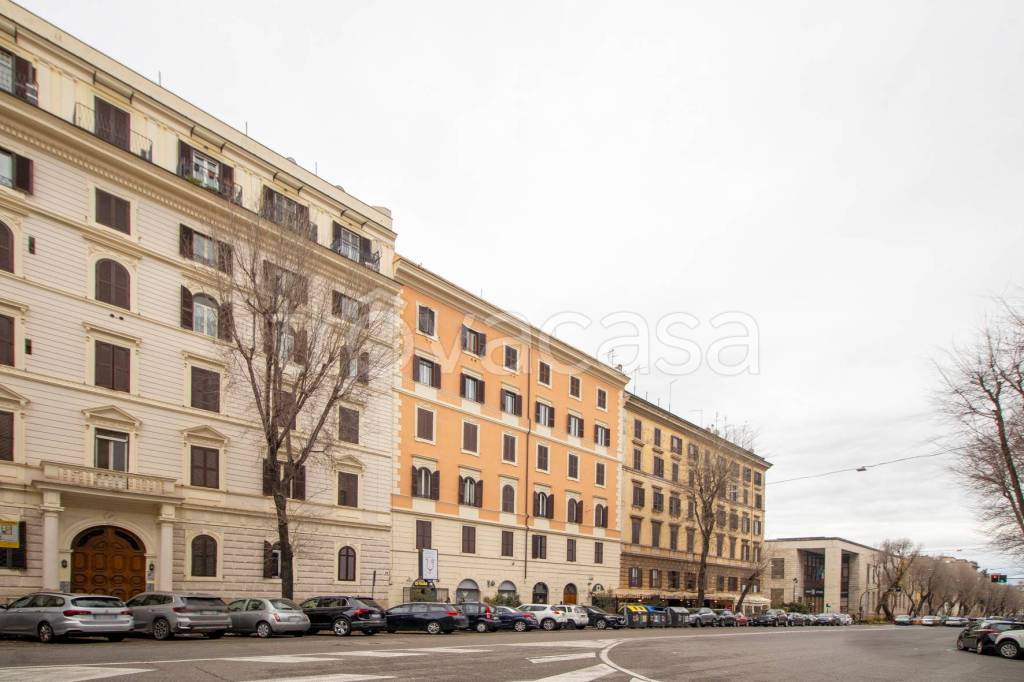 appartamento in vendita a Roma in zona Esquilino