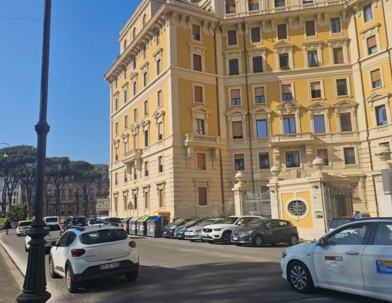 ufficio in vendita a Roma in zona Rione Prati