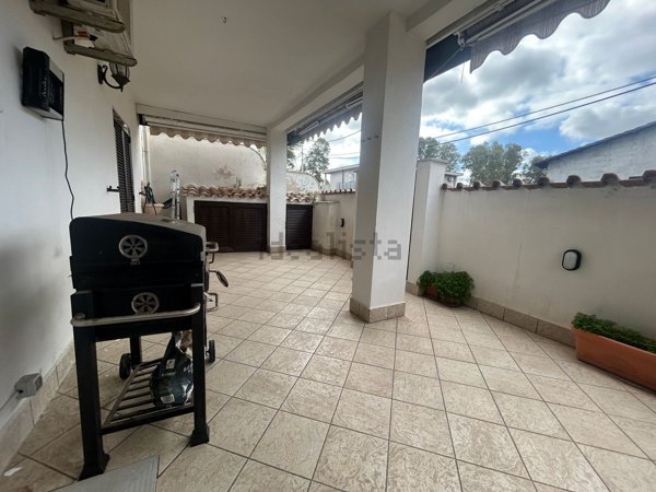 appartamento in vendita a Roma in zona Piana del Sole