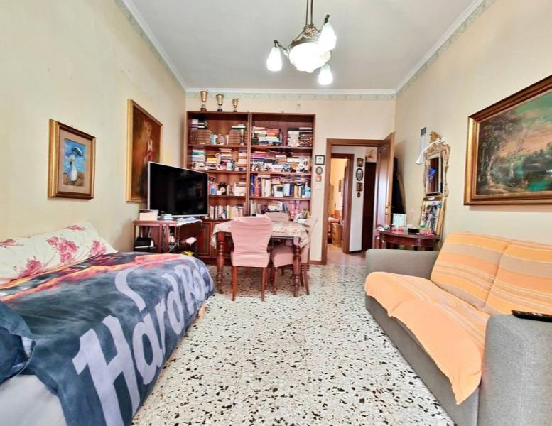 appartamento in vendita a Roma in zona Prenestino-Labicano