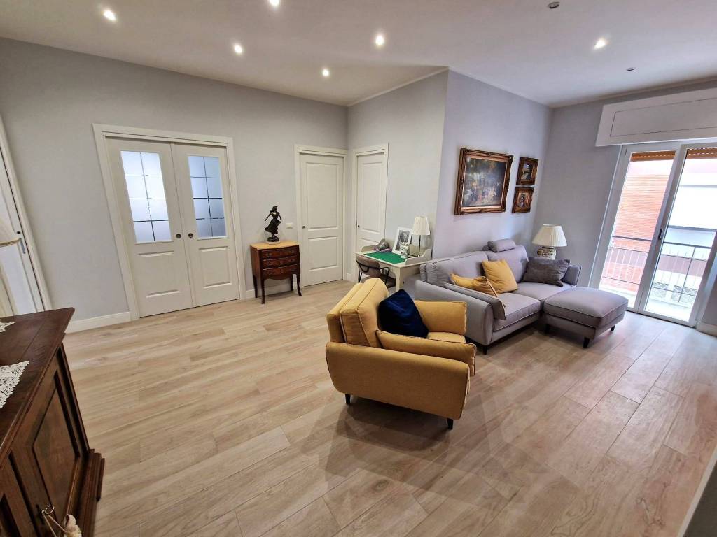 appartamento in vendita a Roma in zona Alessandrino