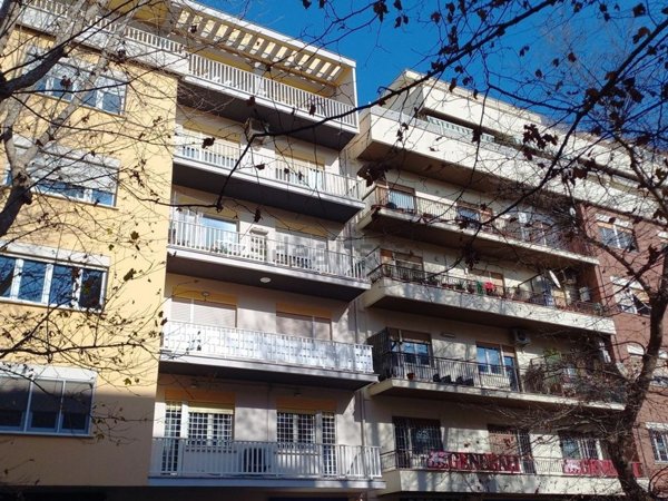 appartamento in vendita a Roma in zona Ostia