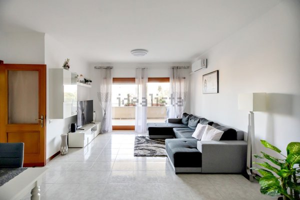 appartamento in vendita a Roma in zona Ponte Mammolo