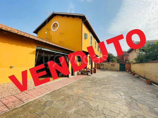 appartamento in vendita a Roma in zona Acilia