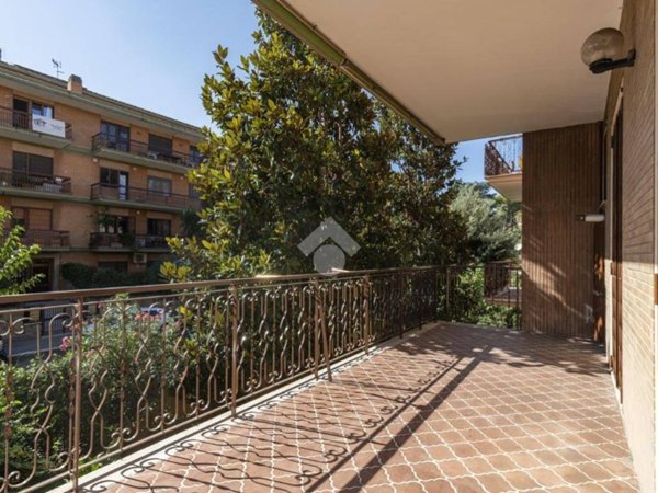 appartamento in vendita a Roma in zona Gianicolense