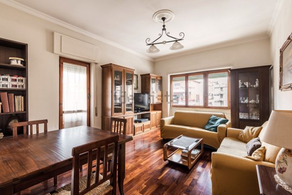 appartamento in vendita a Roma in zona Ostia