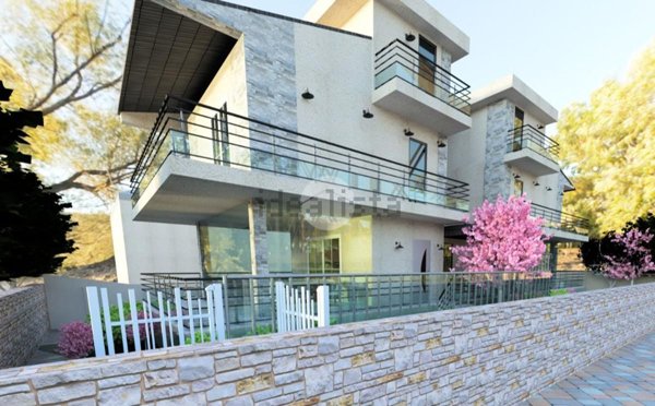 appartamento in vendita a Roma in zona Borghesiana