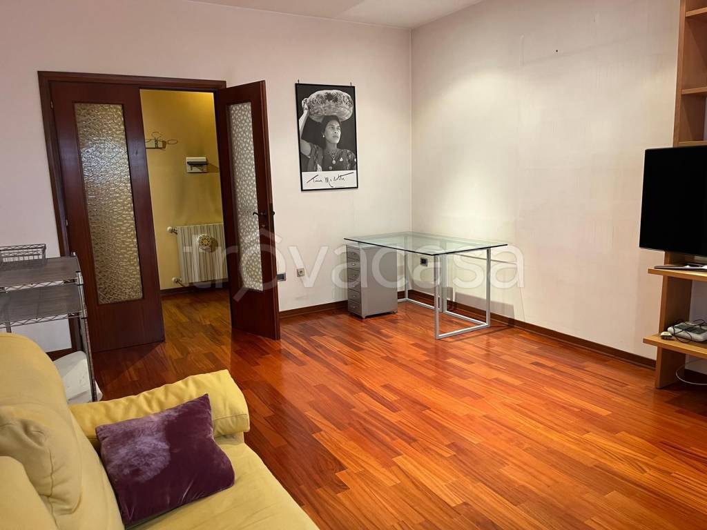 appartamento in vendita a Roma in zona Prenestino-Labicano