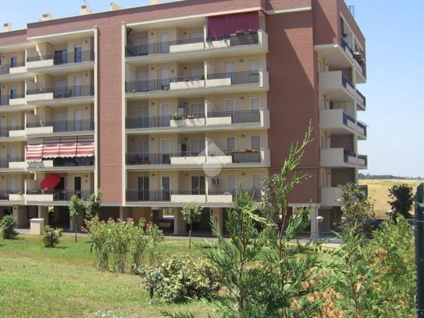 appartamento in vendita a Roma in zona Ponte di Nona