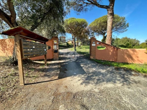 appartamento in vendita a Roma in zona Trigoria