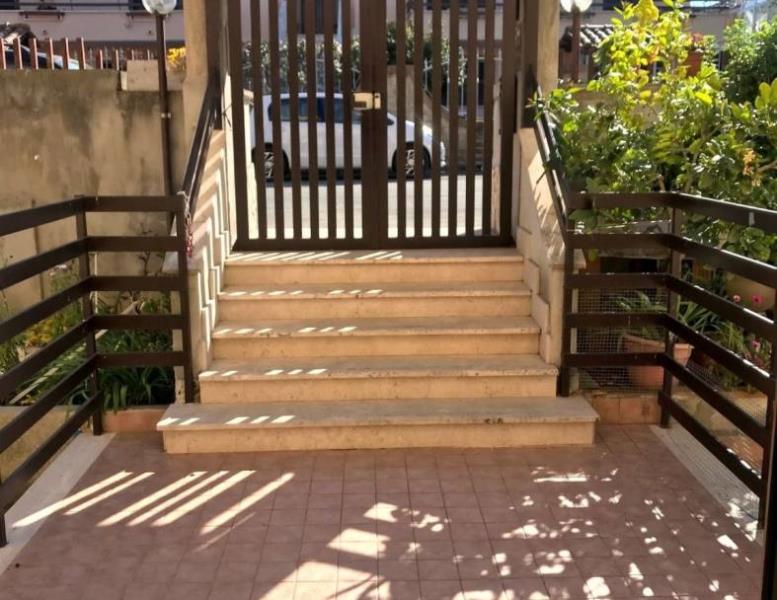 appartamento in vendita a Roma in zona Selva Candida