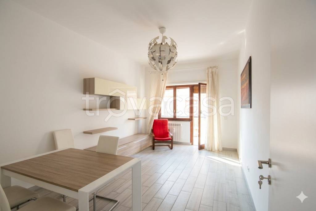 appartamento in vendita a Roma in zona Ostia