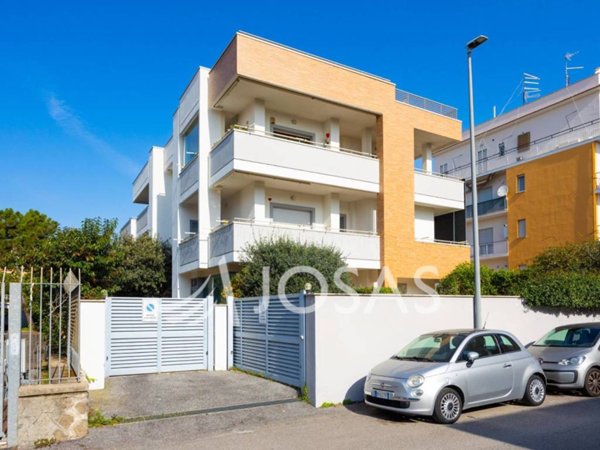 appartamento in vendita a Roma in zona Torrevecchia