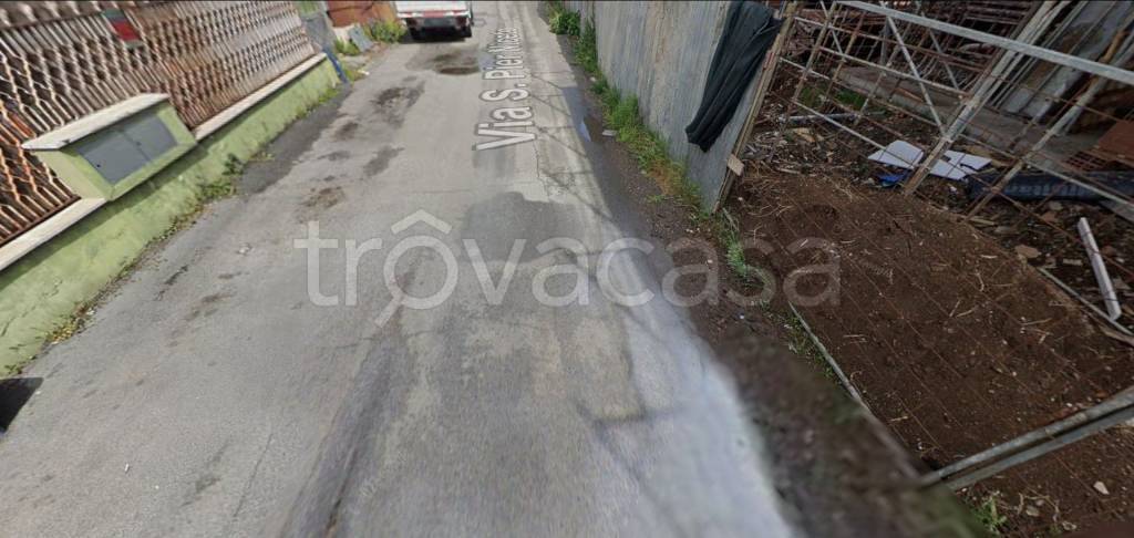 appartamento in vendita a Roma in zona Finocchio