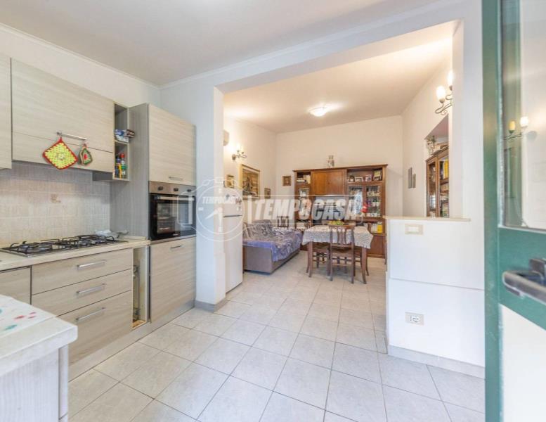 casa indipendente in vendita a Roma in zona Tuscolano