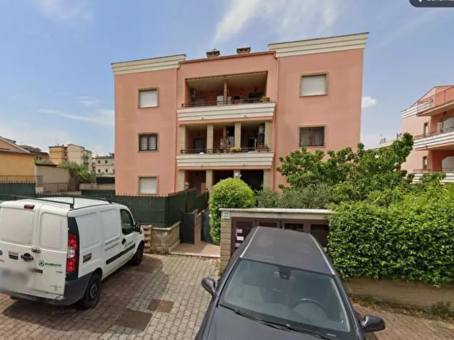 appartamento in vendita a Roma in zona Lunghezza