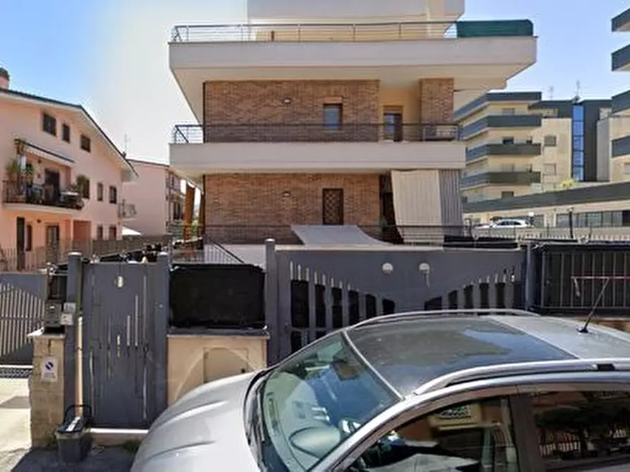 appartamento in vendita a Roma in zona Finocchio