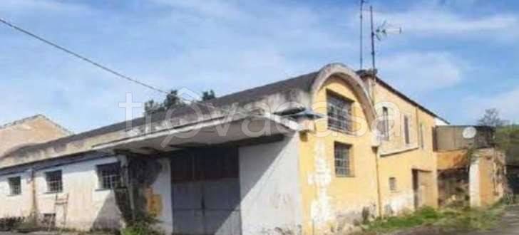 appartamento in vendita a Roma in zona Ostiense