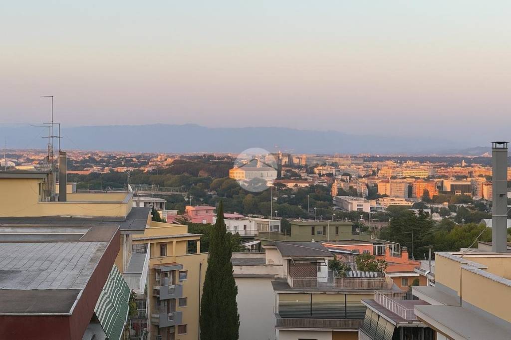 appartamento in vendita a Roma in zona Portuense